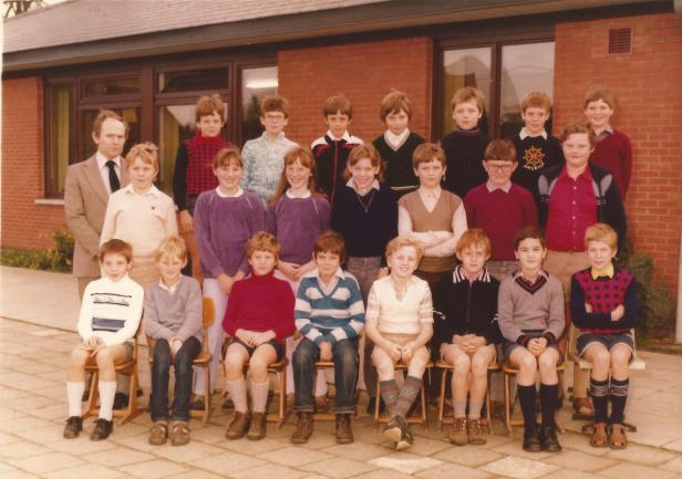 1980-1981 klasfoto 6e leerjaar Simon Vermeylen, Gemeentelijke Jongensschool, Halle-Velden 2