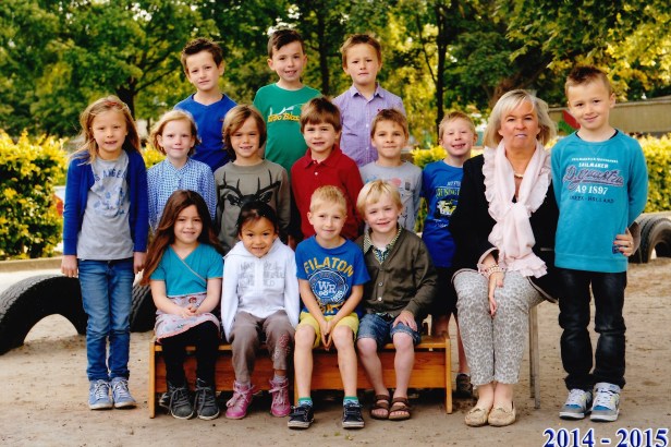 2014-2015 klasfoto 1e leerjaar Maryse Peeters, Pierenbos Gemeenteschool Halle-Velden 2.jpg